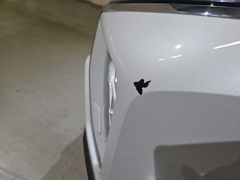 Mitsubishi Eclipse Cross 2.4 Plug-in Hybrid Plus Select 4WD 2023 – снимка 35