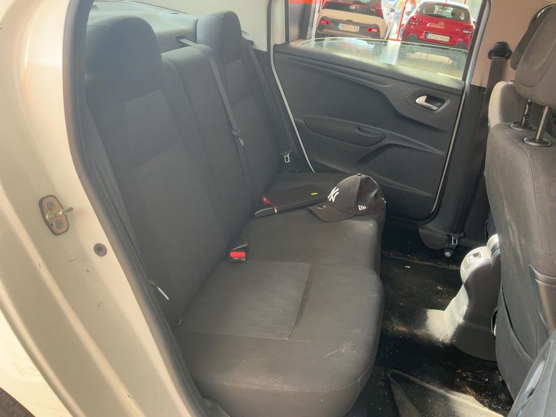 Citroen C-Elysée 1.2 Exclusive — zdjęcie 14