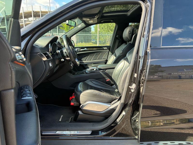 Mercedes-Benz GLS-Klasse GLS 63 AMG 4Matic — zdjęcie 10