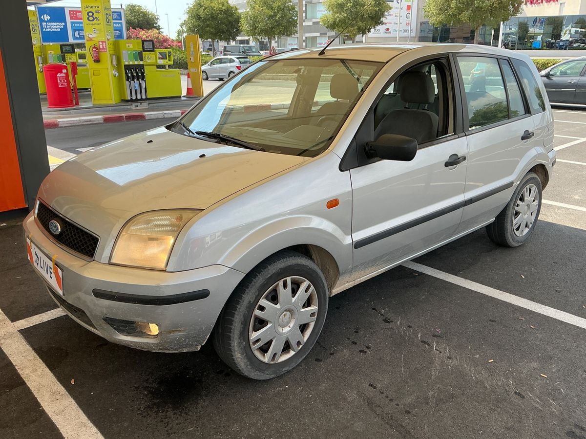 Ford Fusion 2004