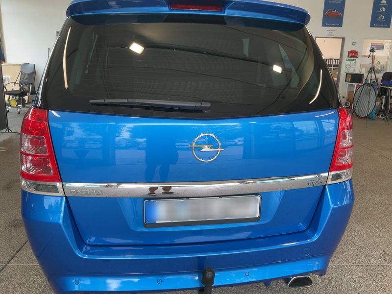 Opel Zafira 2.0 Turbo OPC — zdjęcie 5