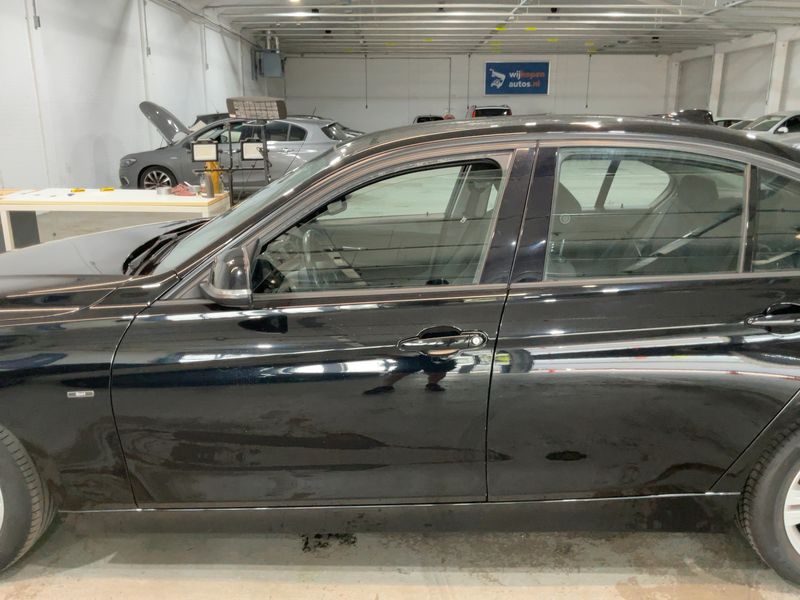 BMW 3er 316i 2014 – снимка 4