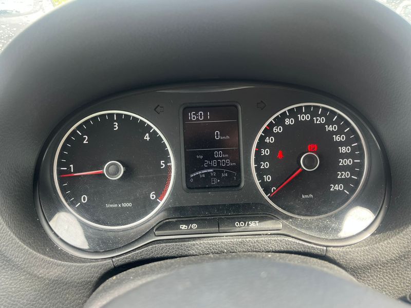 Volkswagen Polo 1.2 TDI Comfortline — zdjęcie 12