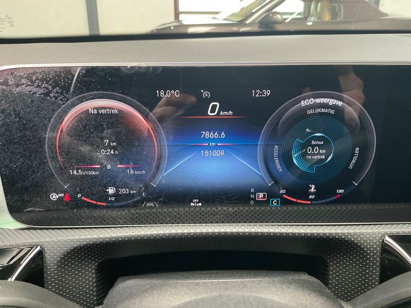 Mercedes-Benz A-Klasse A 180 AMG Line 2021 – снимка 18