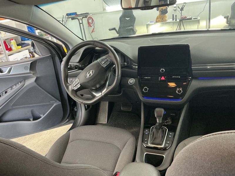 Hyundai IONIQ 1.6 Hybrid Style — zdjęcie 12