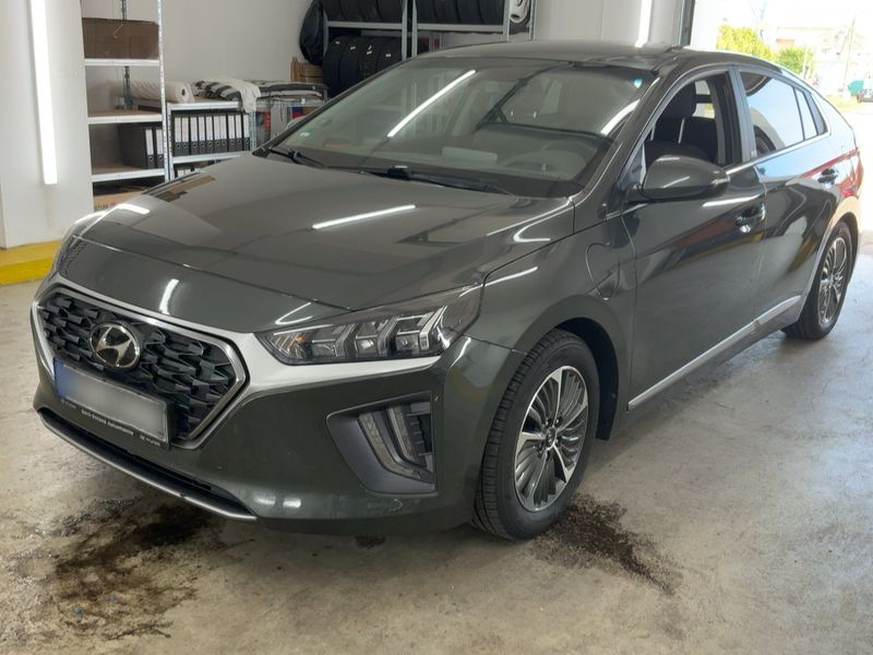 Hyundai IONIQ 1.6 Hybrid Style