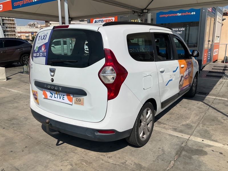 Dacia Lodgy 1.5 dCi Diesel Laureate — zdjęcie 2