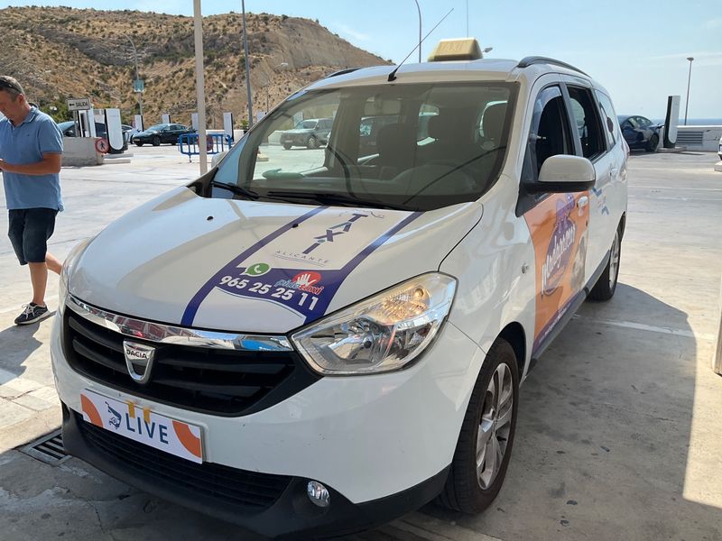 Dacia Lodgy 1.5 dCi Diesel Laureate