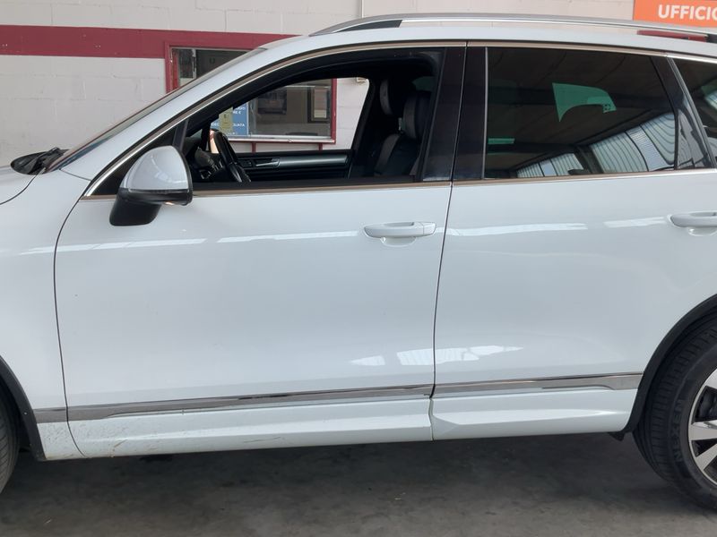 Volkswagen Touareg 3.0 V6 TDI Sport BlueMotion Tech 2017 – снимка 4
