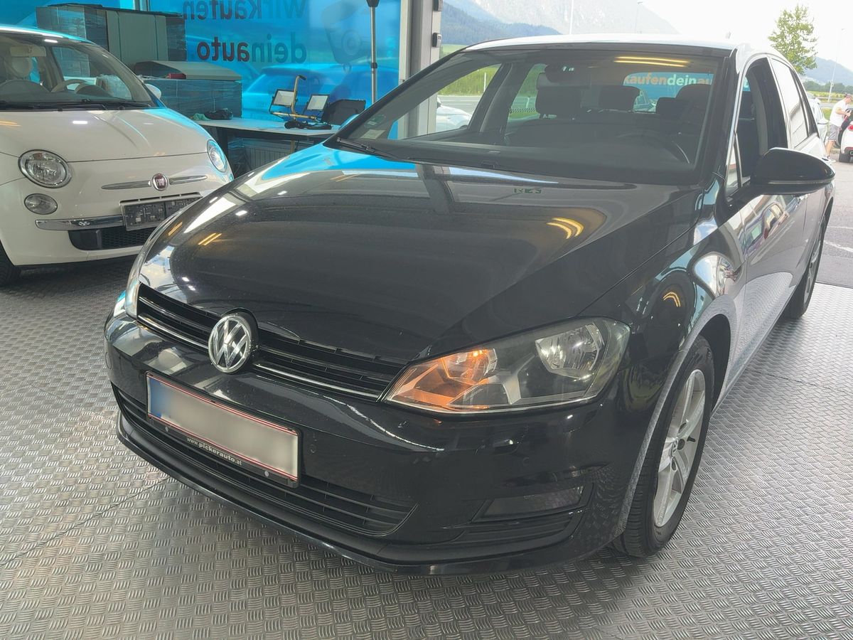 Volkswagen Golf 2015 — photo 1