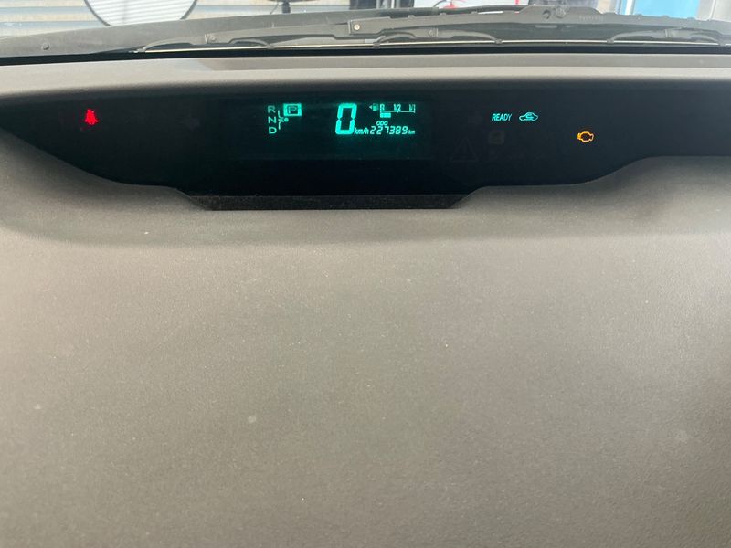 Toyota Prius 1.5 Sol — zdjęcie 4