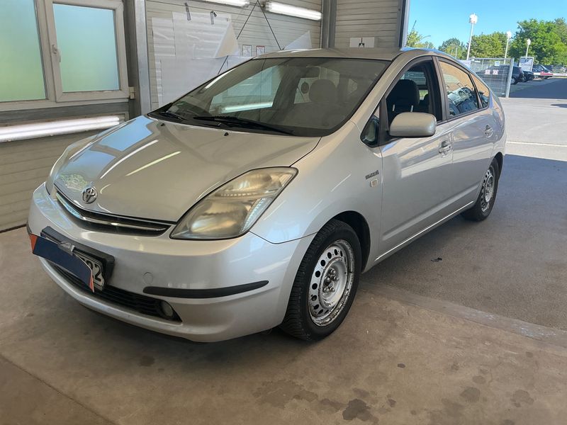 Toyota Prius 1.5 Sol