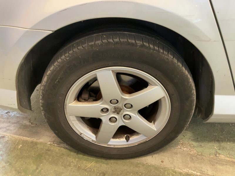 Peugeot 407 1.6 HDi Pack Limited 2010 – снимка 9