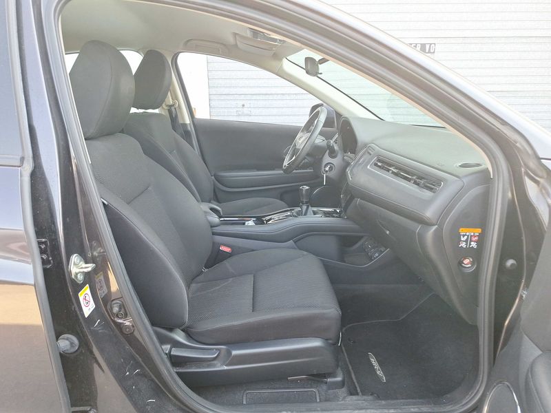 Honda HR-V 1.6 DTEC Executive Navi — zdjęcie 10