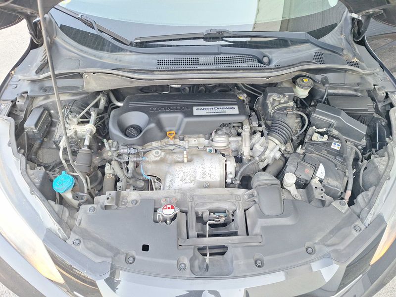Honda HR-V 1.6 DTEC Executive Navi — zdjęcie 8