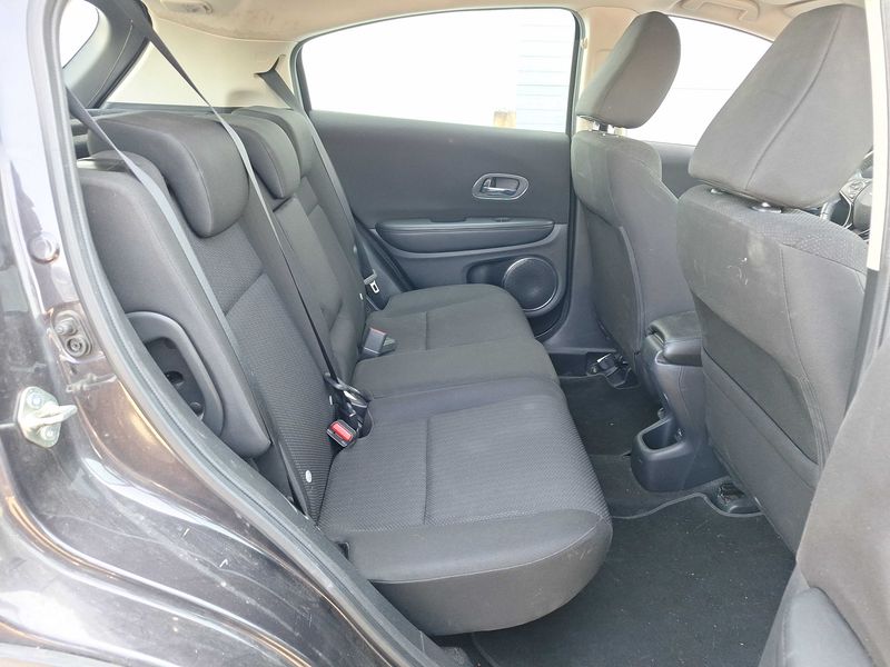 Honda HR-V 1.6 DTEC Executive Navi — zdjęcie 14