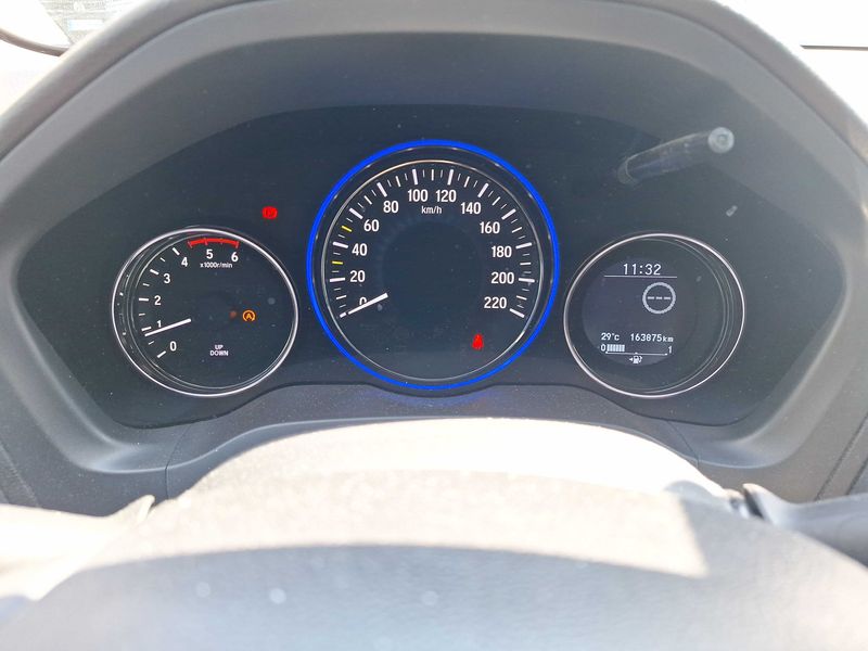 Honda HR-V 1.6 DTEC Executive Navi — zdjęcie 12
