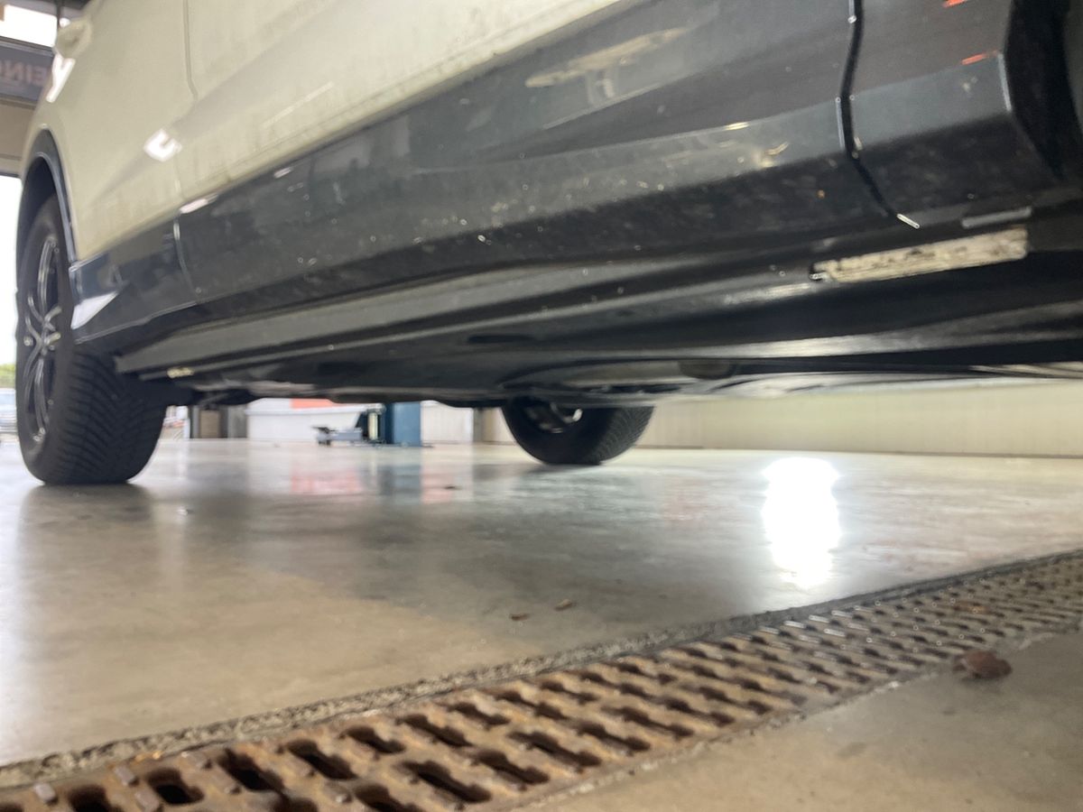 Audi Q3 2021 — photo 28
