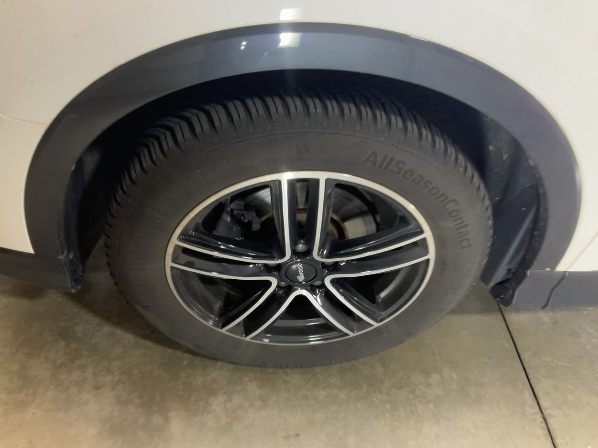Audi Q3 2021 — photo 4
