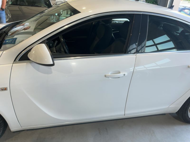 Opel Insignia 2.0 CDTI Sport — zdjęcie 4