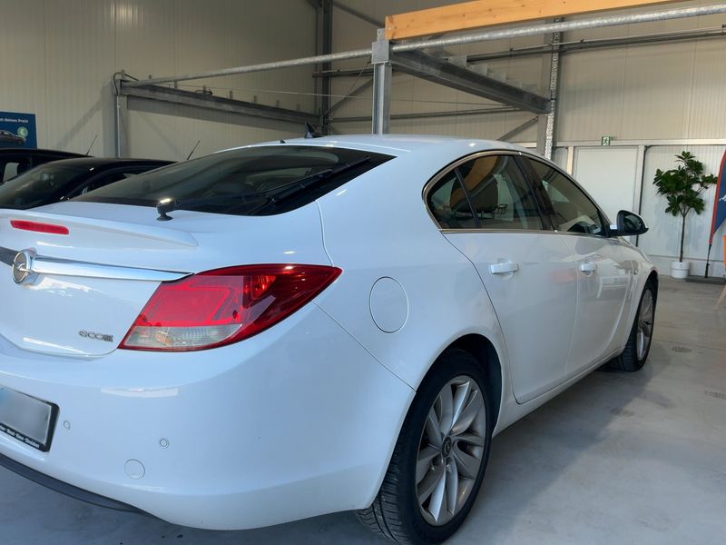 Opel Insignia 2.0 CDTI Sport — zdjęcie 6