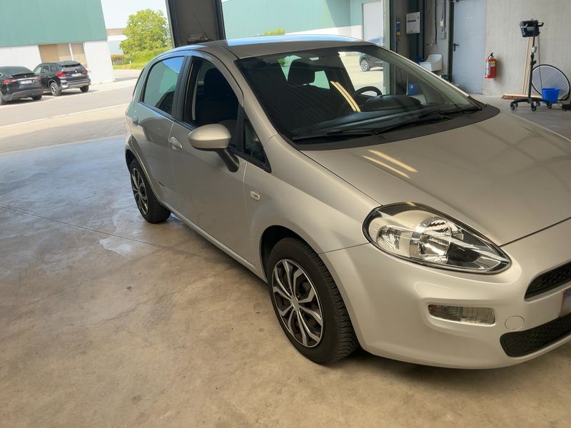 Fiat Punto 1.2 Pop — zdjęcie 8