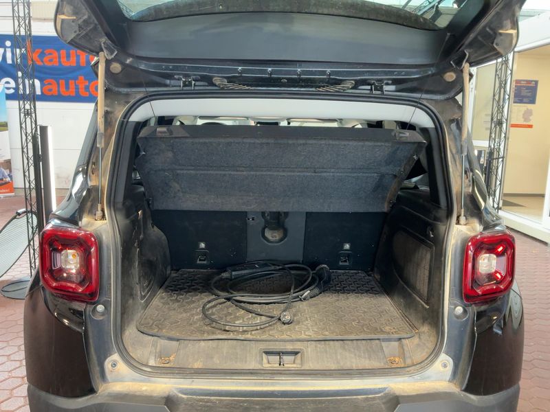 Jeep Renegade 1.3 T4 4xe Plug-in Hybrid S — zdjęcie 10