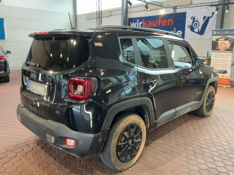 Jeep Renegade 1.3 T4 4xe Plug-in Hybrid S — zdjęcie 6