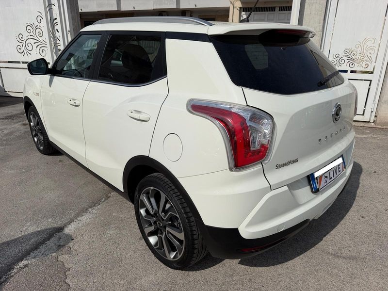 Ssangyong Tivoli 1.6 Start 4x2 — zdjęcie 3
