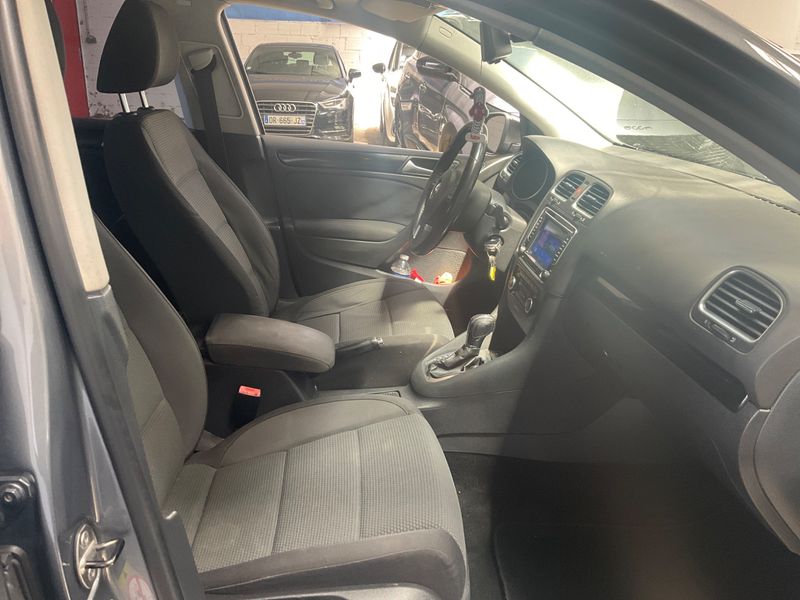 Volkswagen Golf VI 1.6 TDI Comfortline BlueMotion Tech — zdjęcie 3