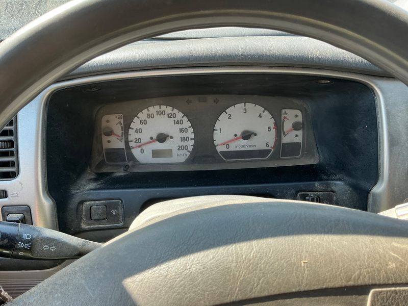 Mitsubishi Pajero 2.5 Turbodiesel Classic 2500 — zdjęcie 4