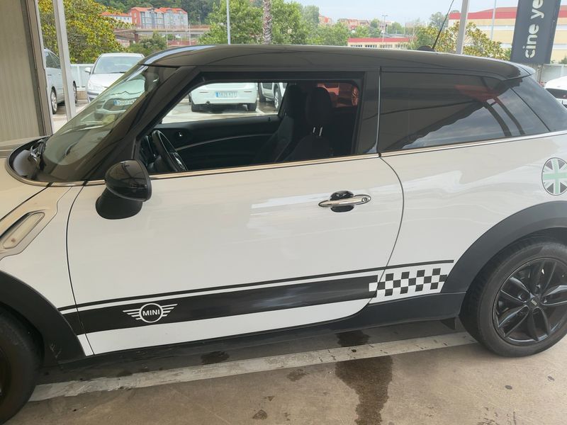 MINI Paceman Cooper D — zdjęcie 4