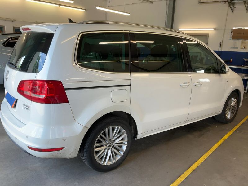 Volkswagen Sharan 2.0 TDI Cup BlueMotion Tech 2015 – снимка 8