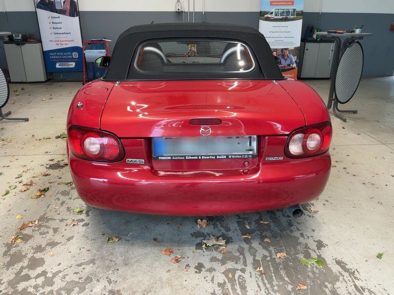 Mazda MX-5 1.6 Unplugged — zdjęcie 5