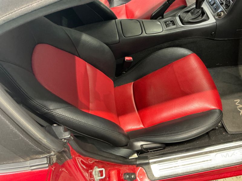 Mazda MX-5 1.6 Unplugged 2004 – снимка 27