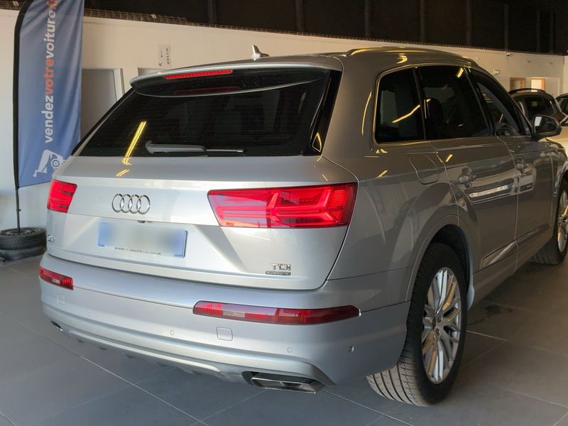 Audi Q7 3.0 TDI quattro Avus — zdjęcie 7