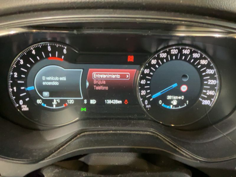 Ford Mondeo 2.0 TDCi Titanium 2015 – снимка 18