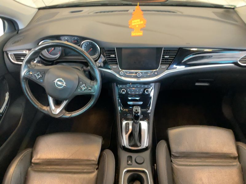 Opel Astra 1.6 CDTI DPF Innovation 2017 – снимка 17