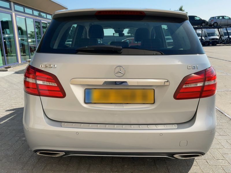 Mercedes-Benz B-Klasse B 200 CDI Urban 2015 – снимка 7
