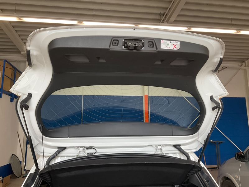 BMW 1er 116d Advantage 2015 – снимка 37