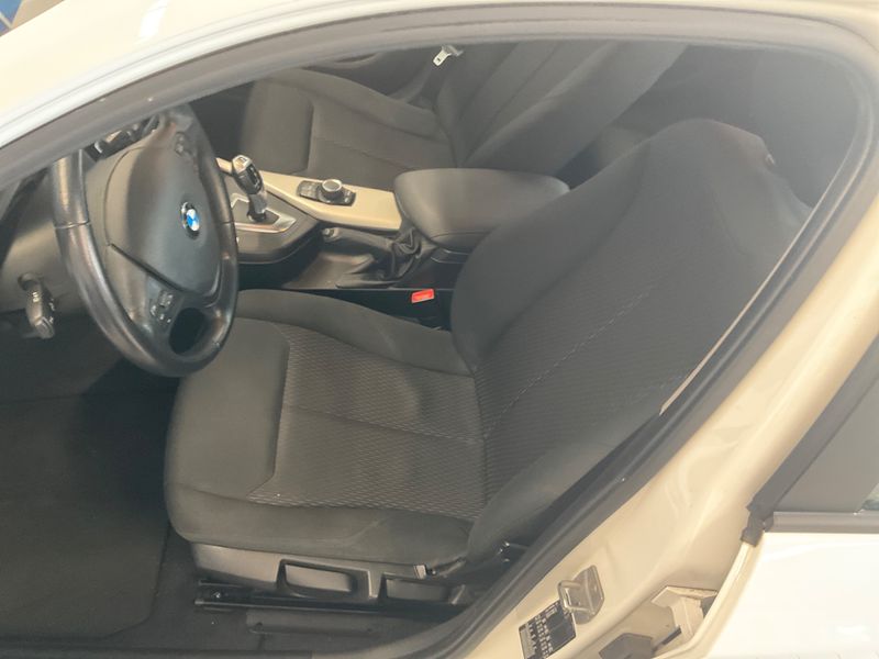 BMW 1er 116d Advantage 2015 – снимка 41