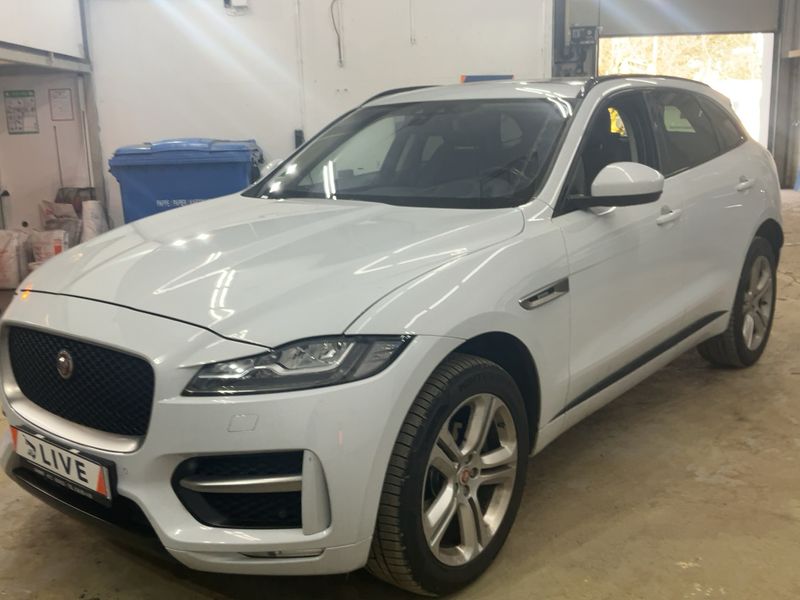 Jaguar F-Pace
