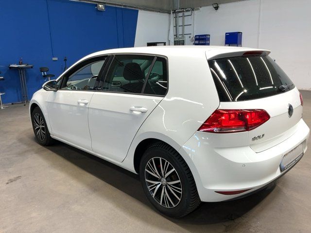 Volkswagen Golf VII 1.2 TSI Allstar BlueMotion Tech 2016 – снимка 6