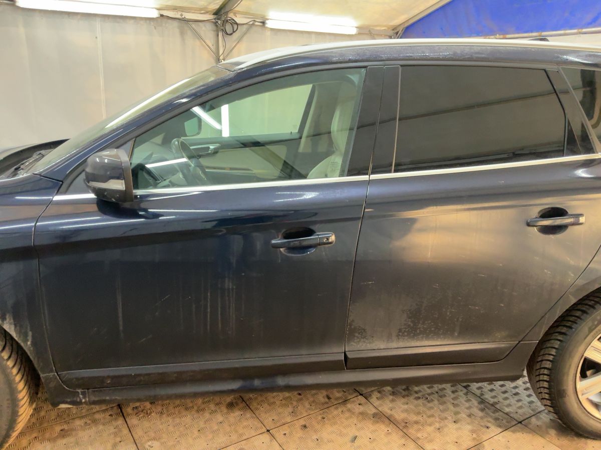 Volvo XC60 2017 — photo 5