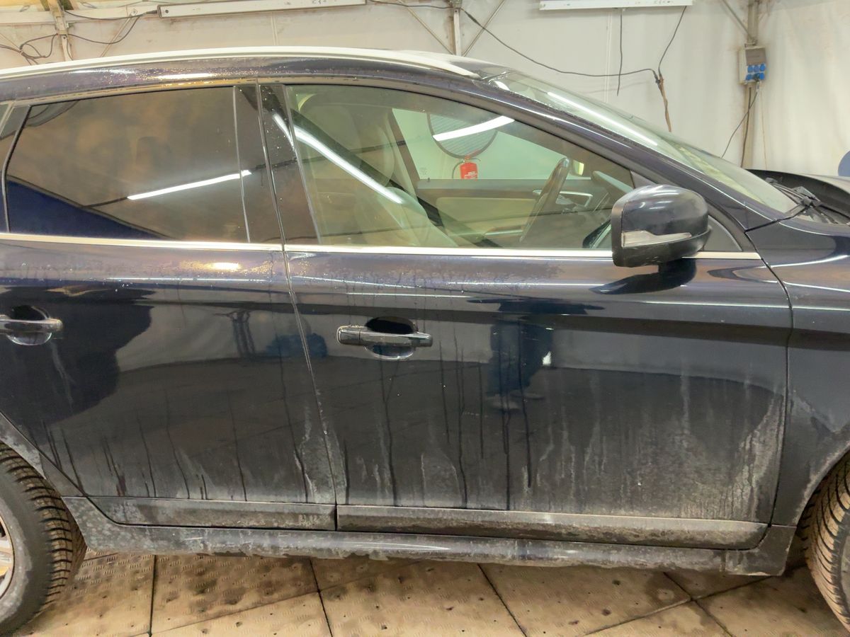 Volvo XC60 2017 — photo 11