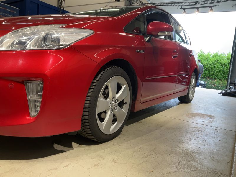 Toyota Prius 1.8 Life — zdjęcie 2