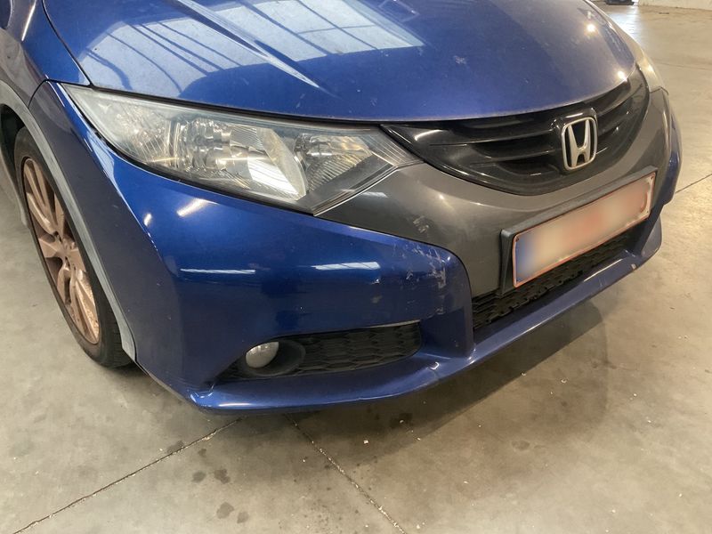 Honda Civic 1.4 Executive 2012 – снимка 38