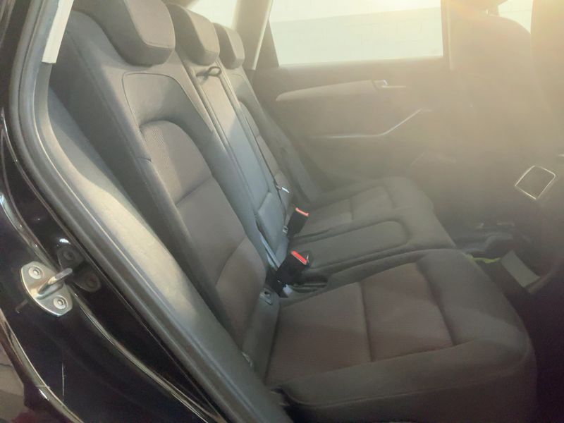 Audi Q5 2.0 TFSI quattro 2011 – снимка 19