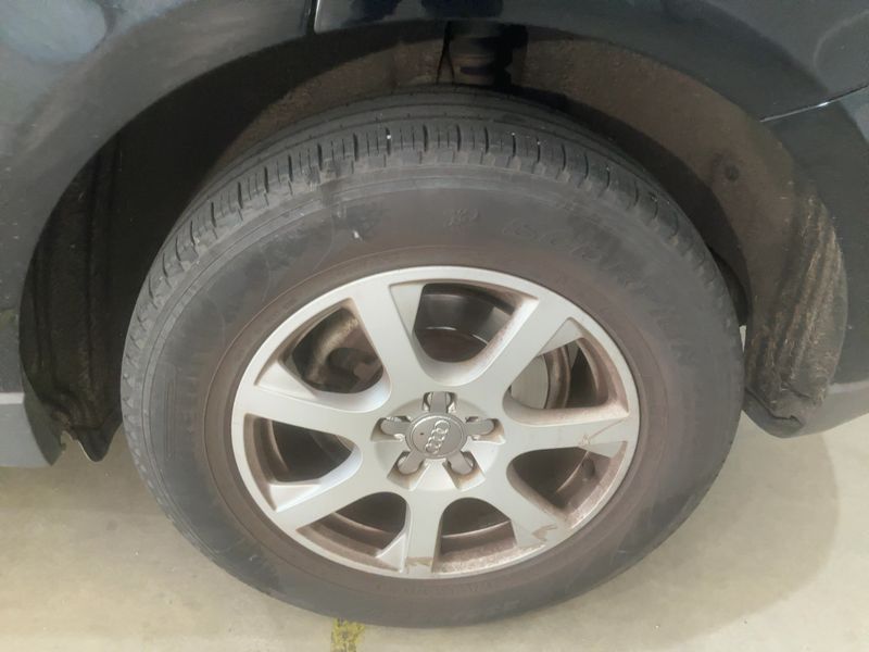 Audi Q5 2.0 TFSI quattro 2011 – снимка 5