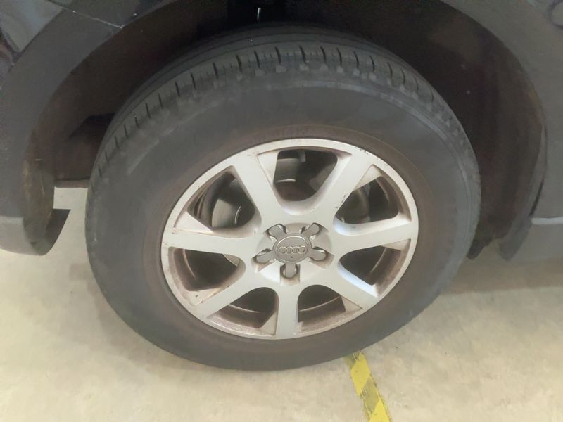 Audi Q5 2.0 TFSI quattro 2011 – снимка 9